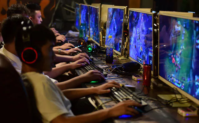 From Brazil to Cyberspace: The Evolution of Online Gaming